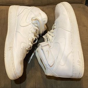 Nike Air Force 1s high top